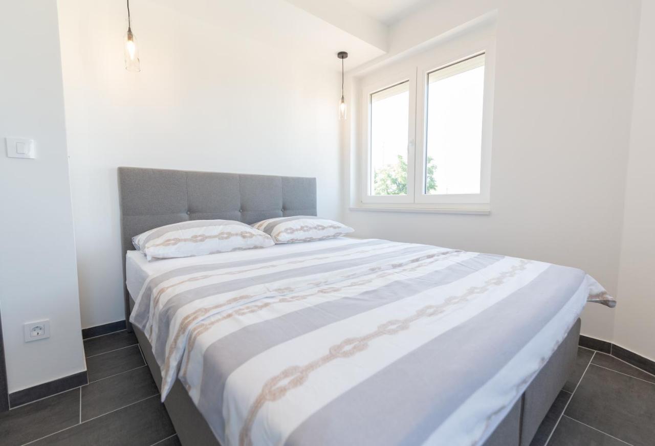 Apartments Luka Senj  Luaran gambar