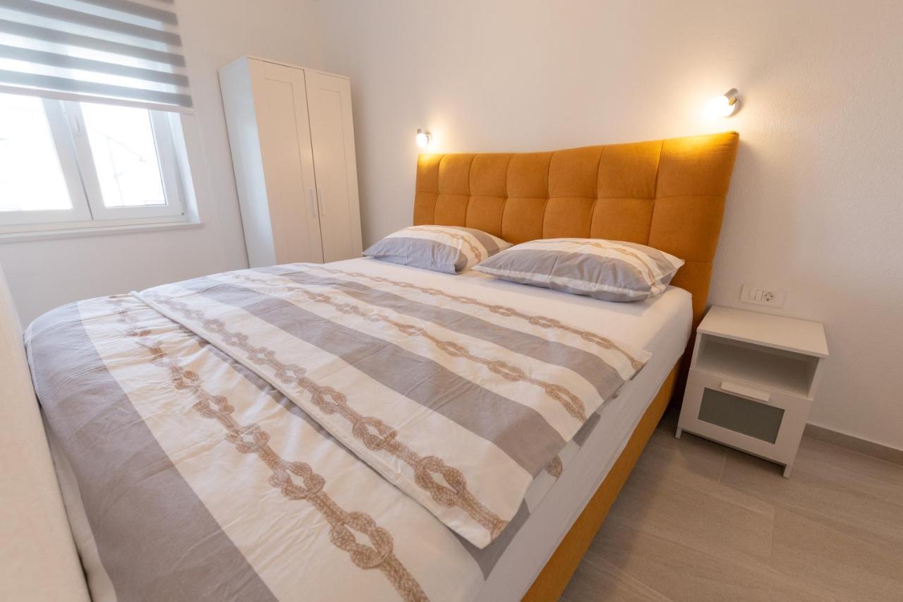 Apartments Luka Senj  Luaran gambar