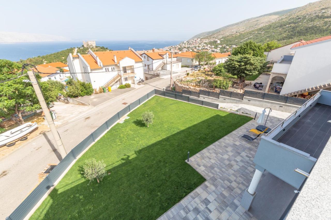 Apartments Luka Senj  Luaran gambar