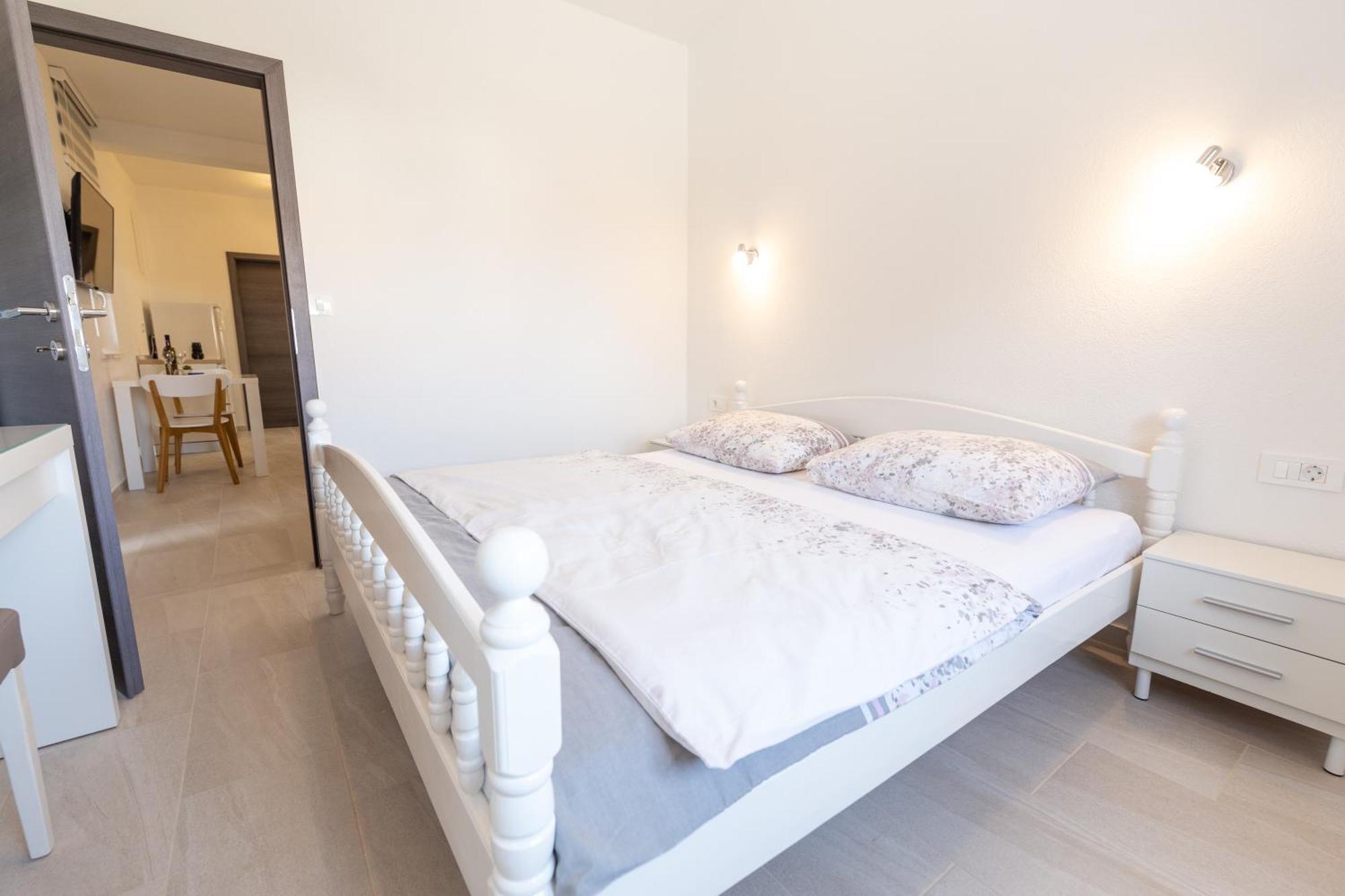 Apartments Luka Senj  Luaran gambar